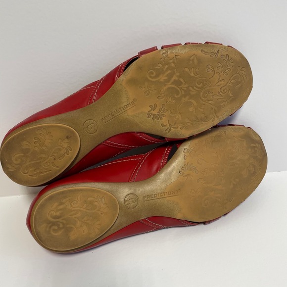 Predictions Red Faux Leather Cutout Stitch Detail Ballet Flats Women's Size 6 - Picture 5 of 6